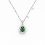 White Gold Elegant Luxury green Necklace