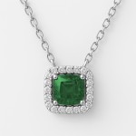 White Gold Diamond Elegance green Necklace