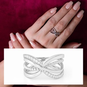 Infinity Waves Diamond Ring