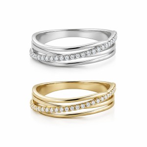 Twisted Pavé Diamond Ring