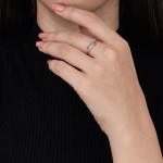 Leaf Whisper Diamond Ring