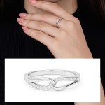 Linked Grace Diamond Ring
